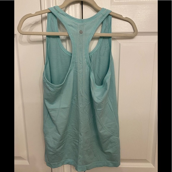LULULEMON Run Swiftly Tech Racerback in Mint Sz 10 - Picture 3 of 5
